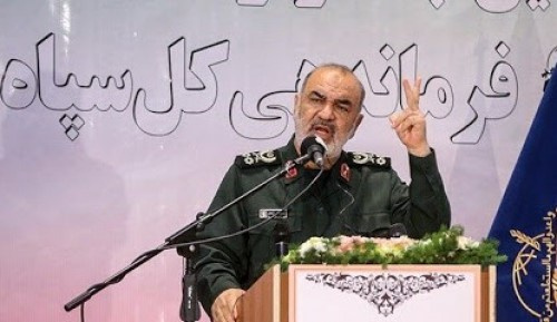 دشمن نگران شکستهای بزرگتر از ملت ایران است