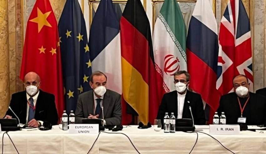۴+۱ به خواستۀ ایران دربارۀ ضرورت روشن شدن وضعیت تحریمها تن داد