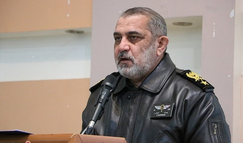 لحظه به لحظه دشمن را رصد میکنیم