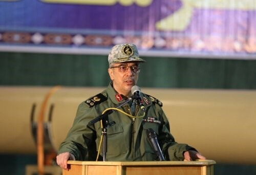 مسیر رشد و تعالی قدرت موشکی را ادامه میدهیم