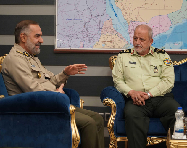 در دیدار با جانشین ستادکل نیروهای مسلح مطرح گردید: تأکید بر تقویت فعالیتهای آموزشی و پژوهشی در افق طرح جامع دانشگاه عالی دفاع ملی