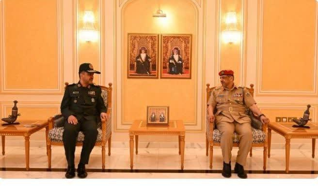 دیدار هیئت اعزامی از دانشگاه عالی دفاع ملی جمهوری اسلامی ایران با رئیس آکادمی مطالعات استراتژیک و دفاعی کشور عمان